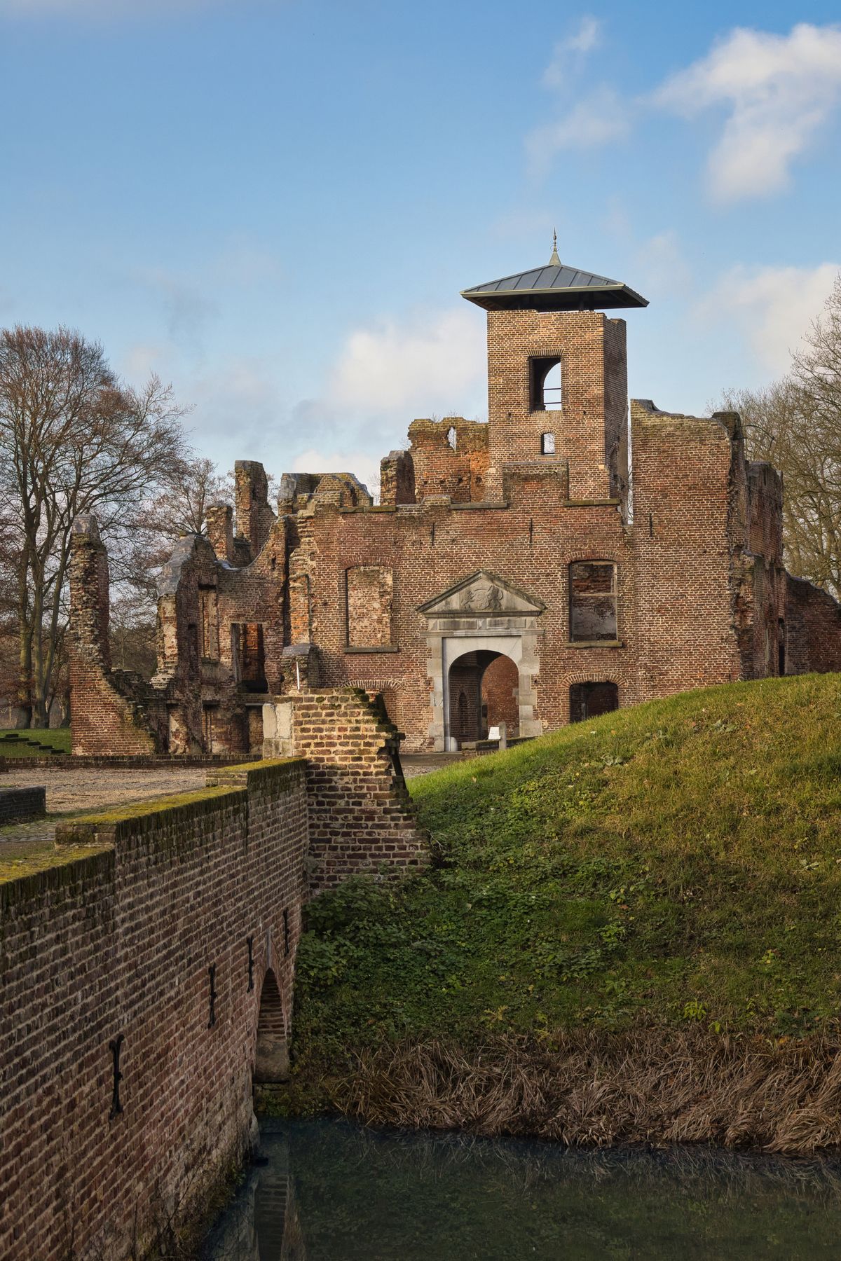 Kasteelruïne in de regio Noordwijk